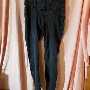 Black high waisted jeans